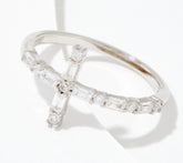Anillo de cruz redonda y baguette Diamonique x Courtney Khondabi, tono dorado, talla 9